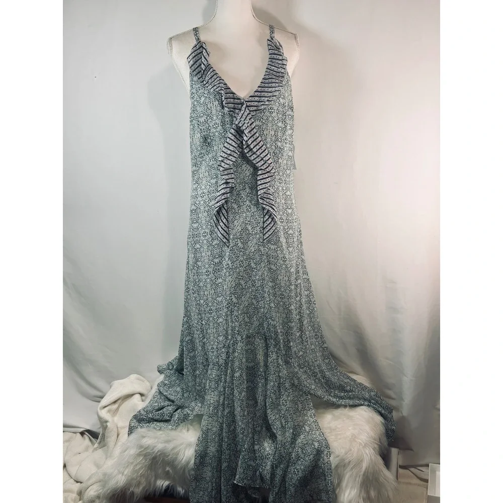 Cabi Garden Party Dress Floral Mixed Print Ruffle V-Neck Maxi Blue White Red NEW